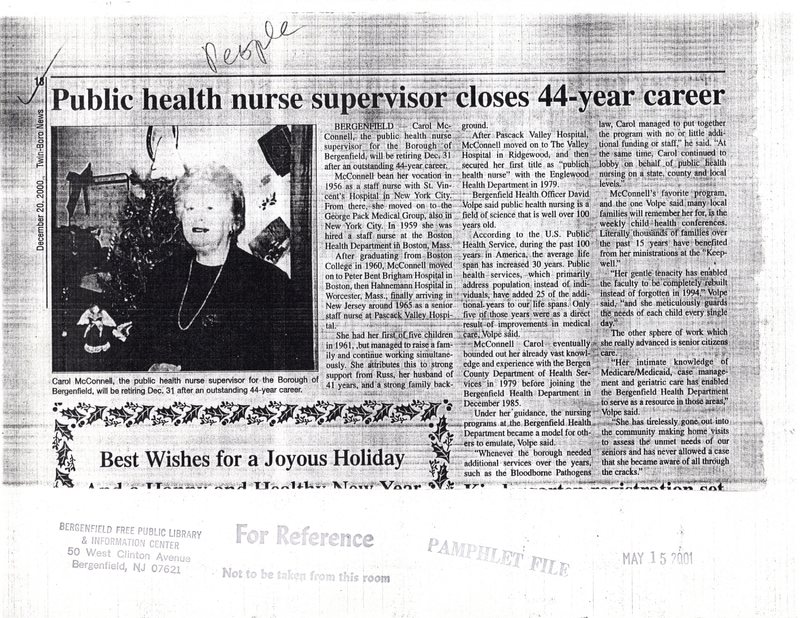 McConnell Carol Public health nurse supervisor closes 44 year career Dec 20 2000.jpg