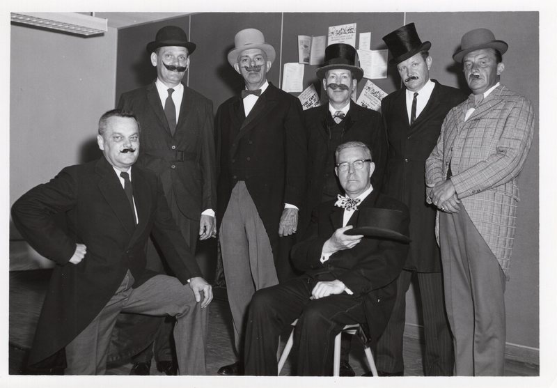 Tercentenary Photograph 06.jpg
